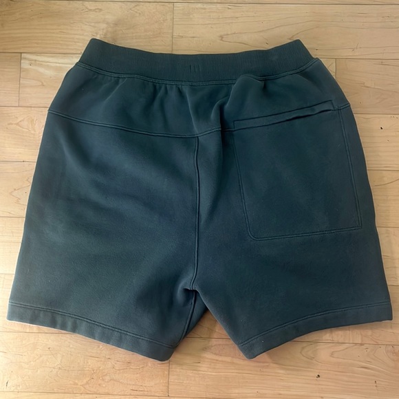 Lululemon Steady State Relaxed Fit Shorts Size XS - Picture 2 of 3